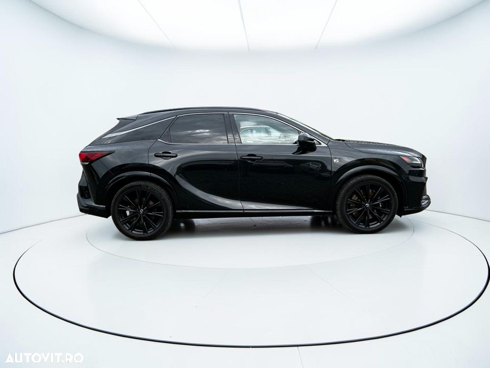 Lexus Seria RX - 11