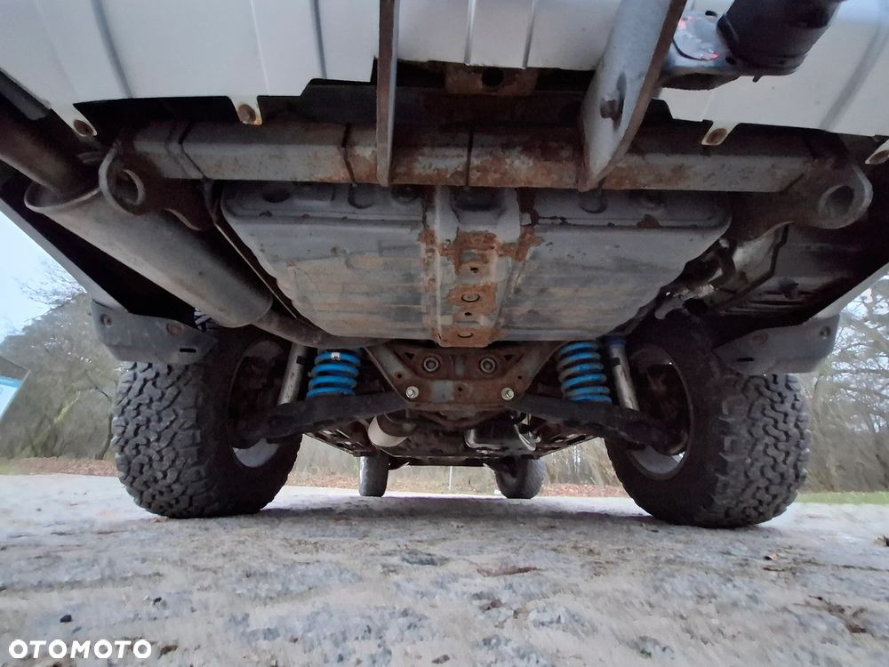 Mitsubishi Pajero - 6