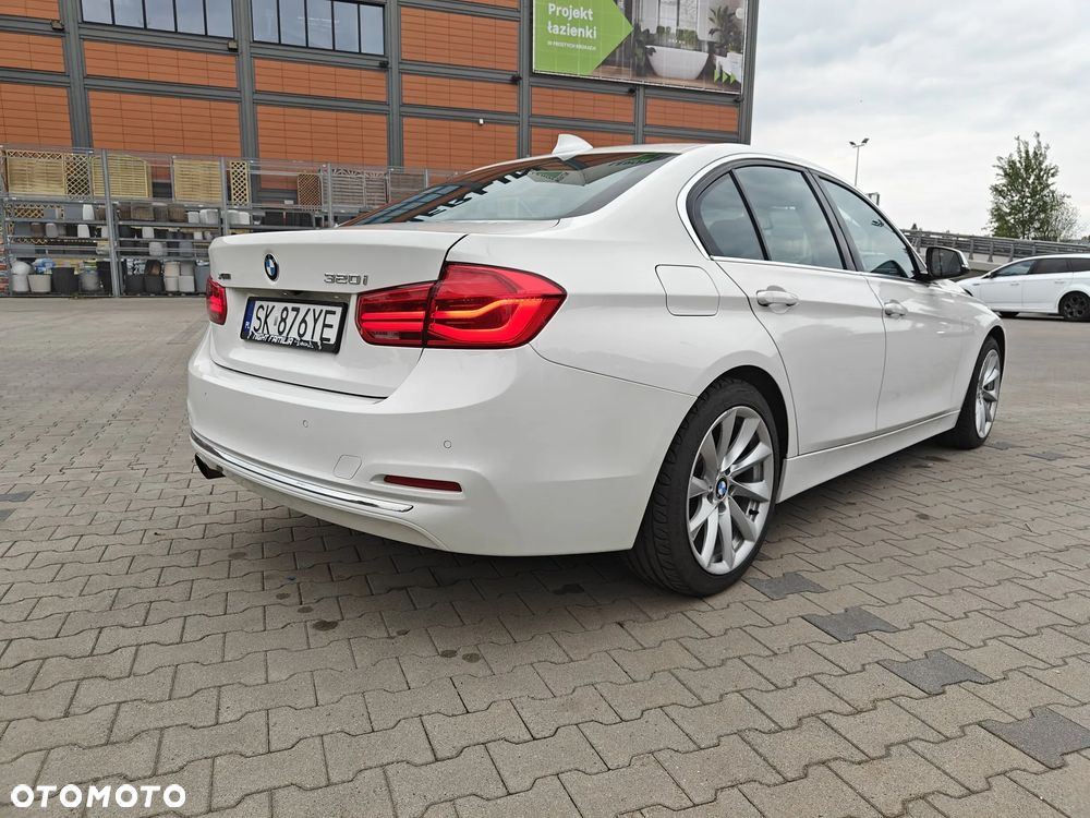 BMW Seria 3 320i xDrive Edition Luxury Line Purity - 5