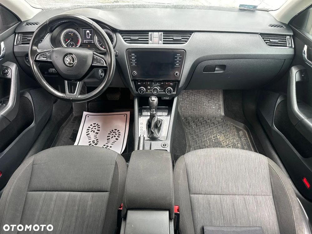 Skoda Octavia 2.0 TDI SCR Style DSG - 27