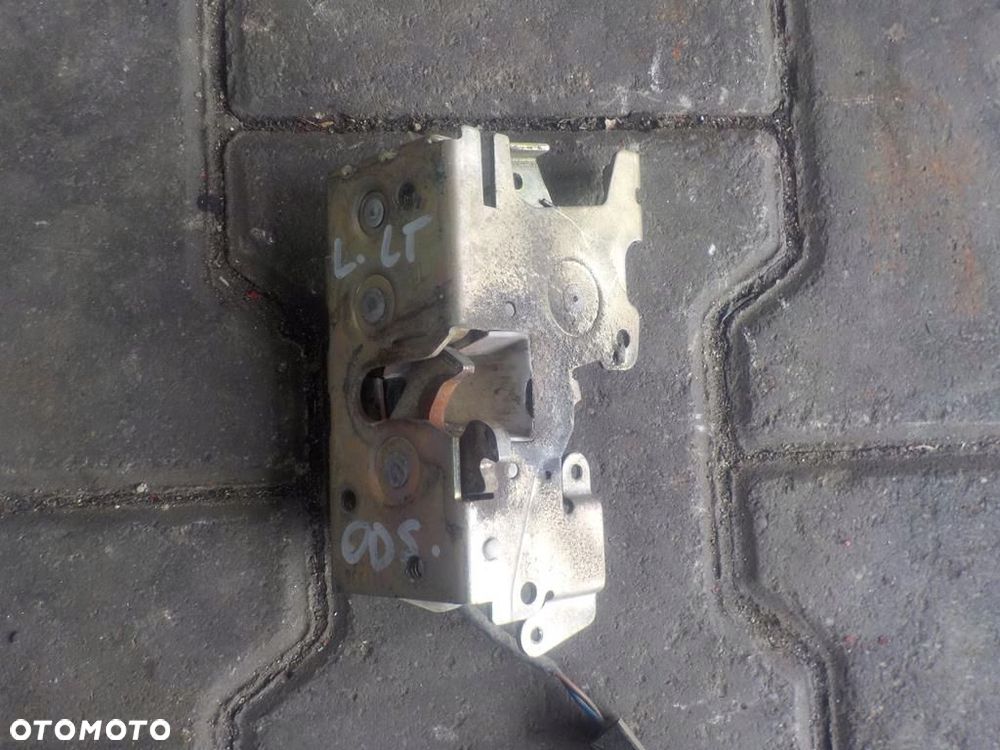 VW LT 95-05r ZAMEK LEWY DRZWI ODSUWANYCH LEWYCH - 1