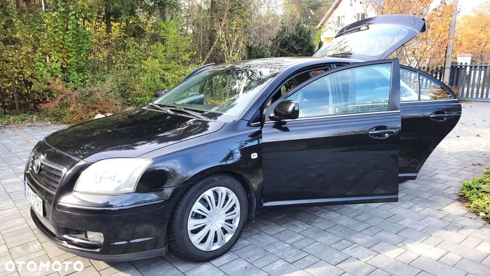 Toyota Avensis 2.0 VVT-i Sol - 15