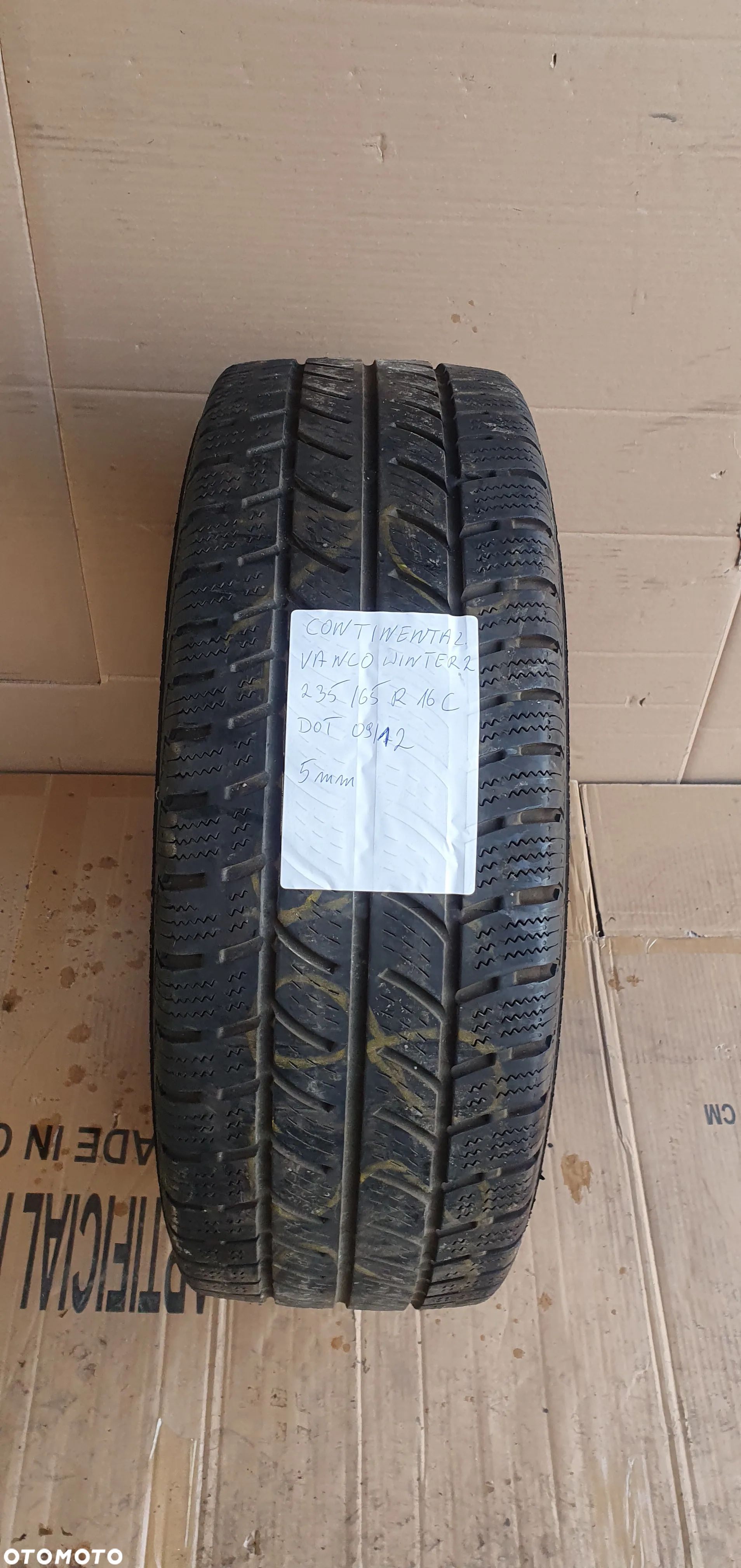 1X Opona Continental Vanco Winter 2 235/65 R16C 5mm 0912 - 1