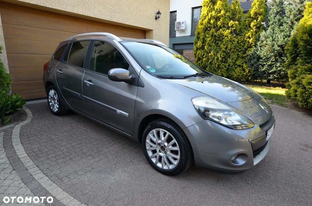 Renault Clio - 1