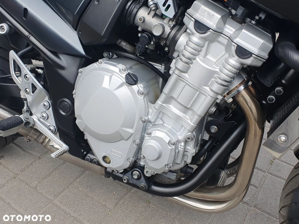 Suzuki Bandit - 4