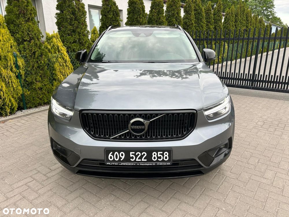 Volvo XC 40 T5 AWD Geartronic Momentum Pro - 31