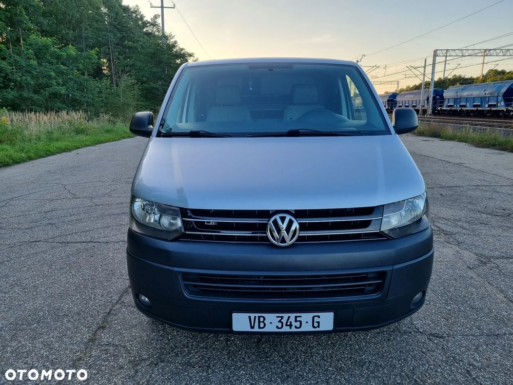 Volkswagen Transporter - 9