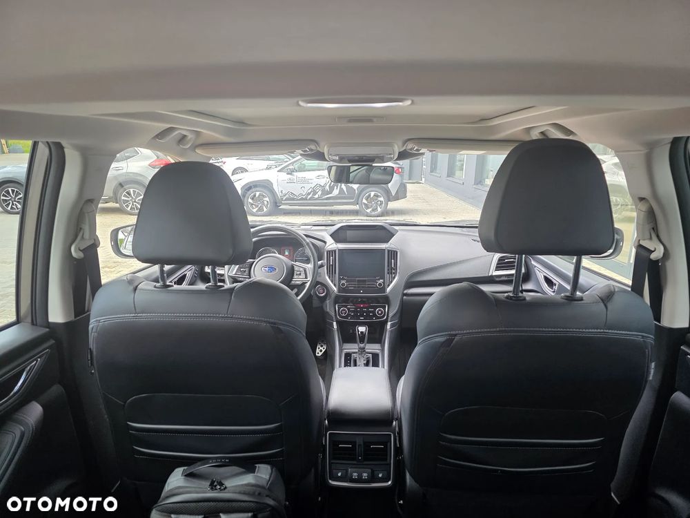 Subaru Forester 2.0i-L Platinum Black Edition EyeSight Lineartronic - 5