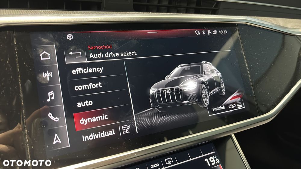 Audi A6 Allroad - 23