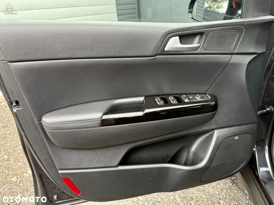 Kia Sportage 1.6 GDI 2WD Black Edition - 20