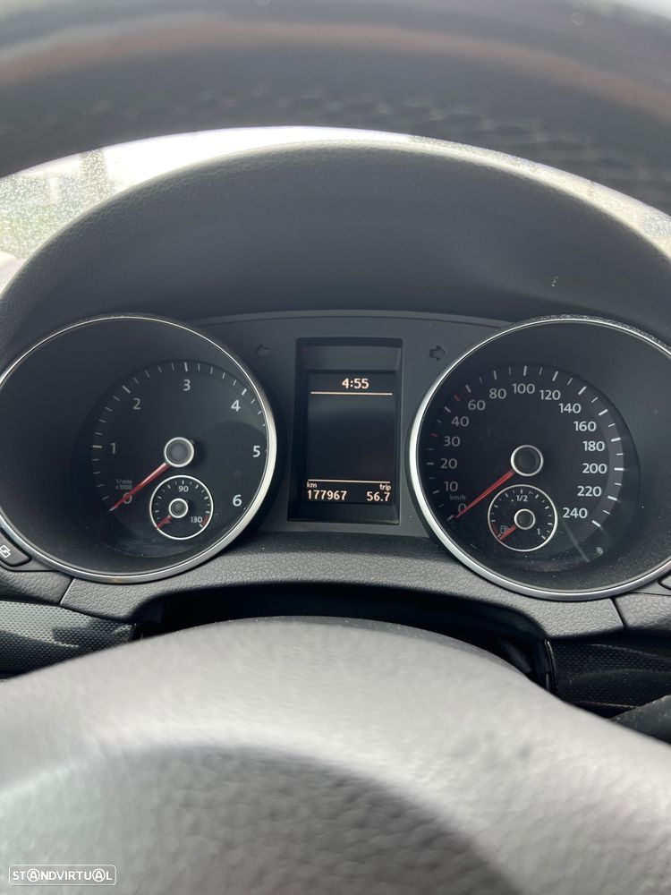 VW Golf 1.6 TDi Confortline - 12