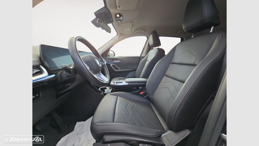 BMW ix1 eDrive20 xLine - 10