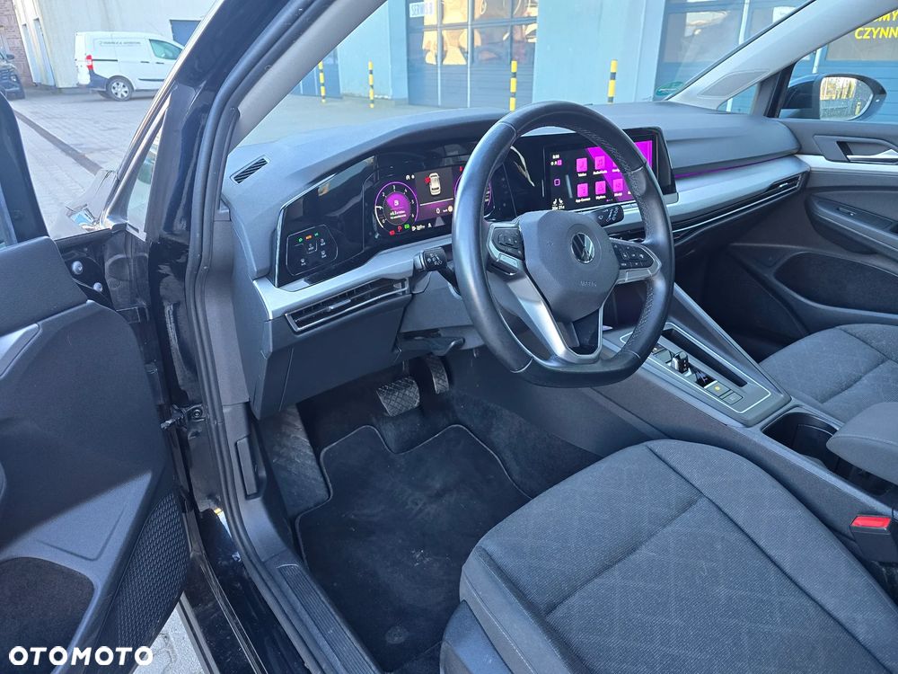 Volkswagen Golf - 29