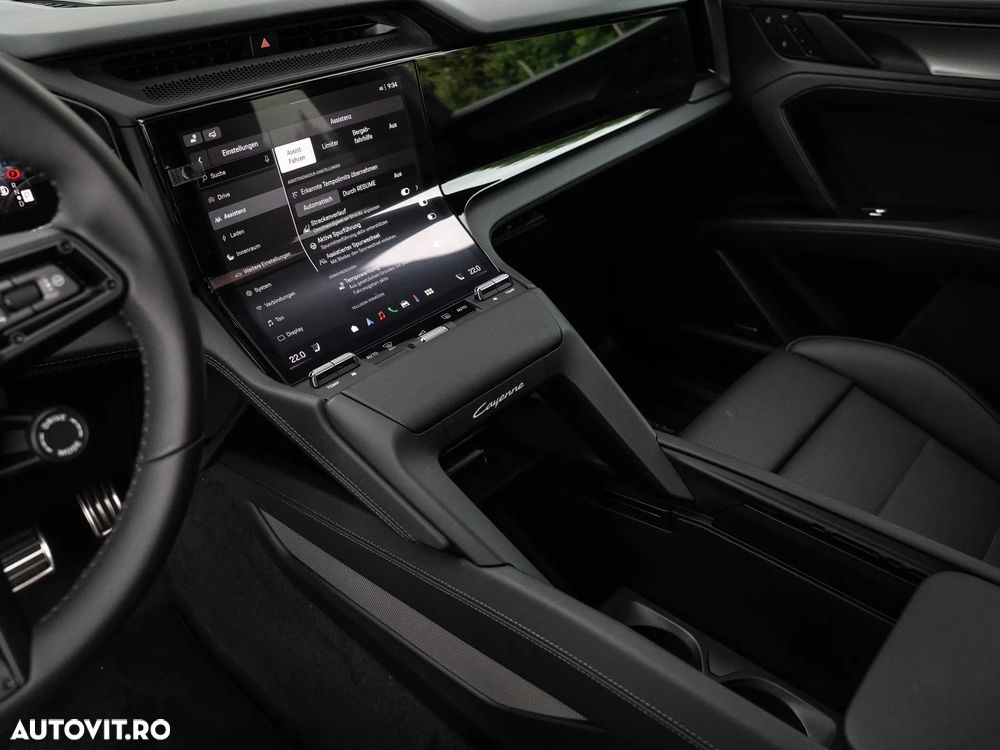 Porsche Cayenne - 16