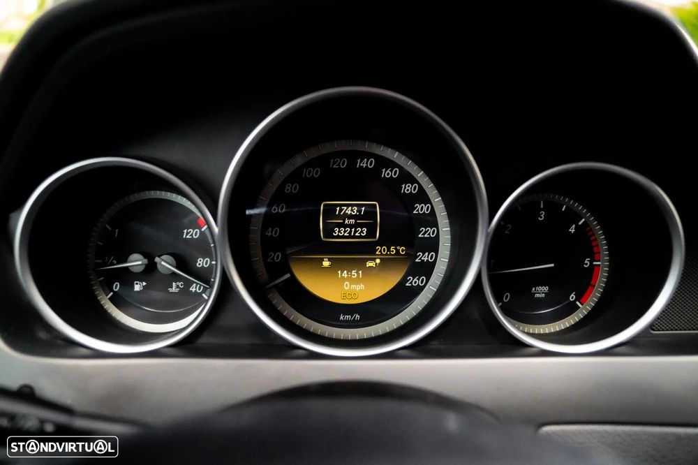 Mercedes-Benz C 220 - 28