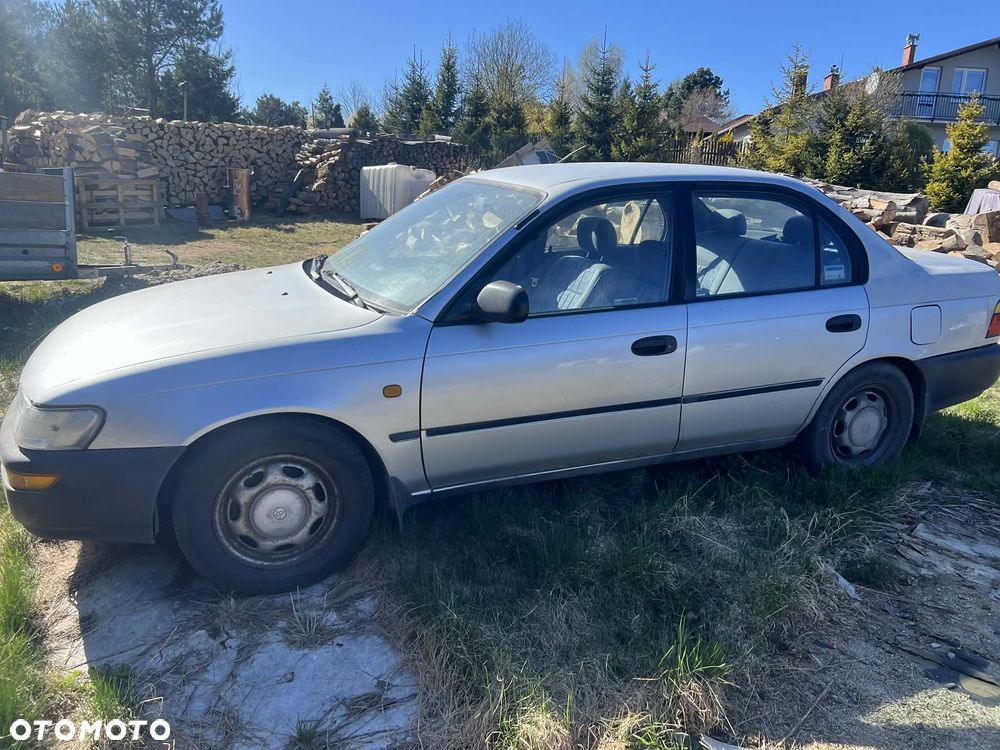 Toyota Corolla - 3