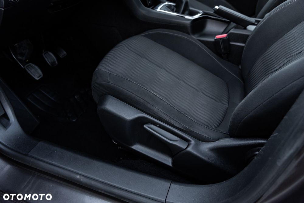 Peugeot 308 - 19