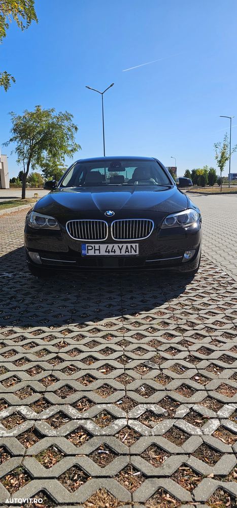BMW Seria 5 520d Aut. - 13