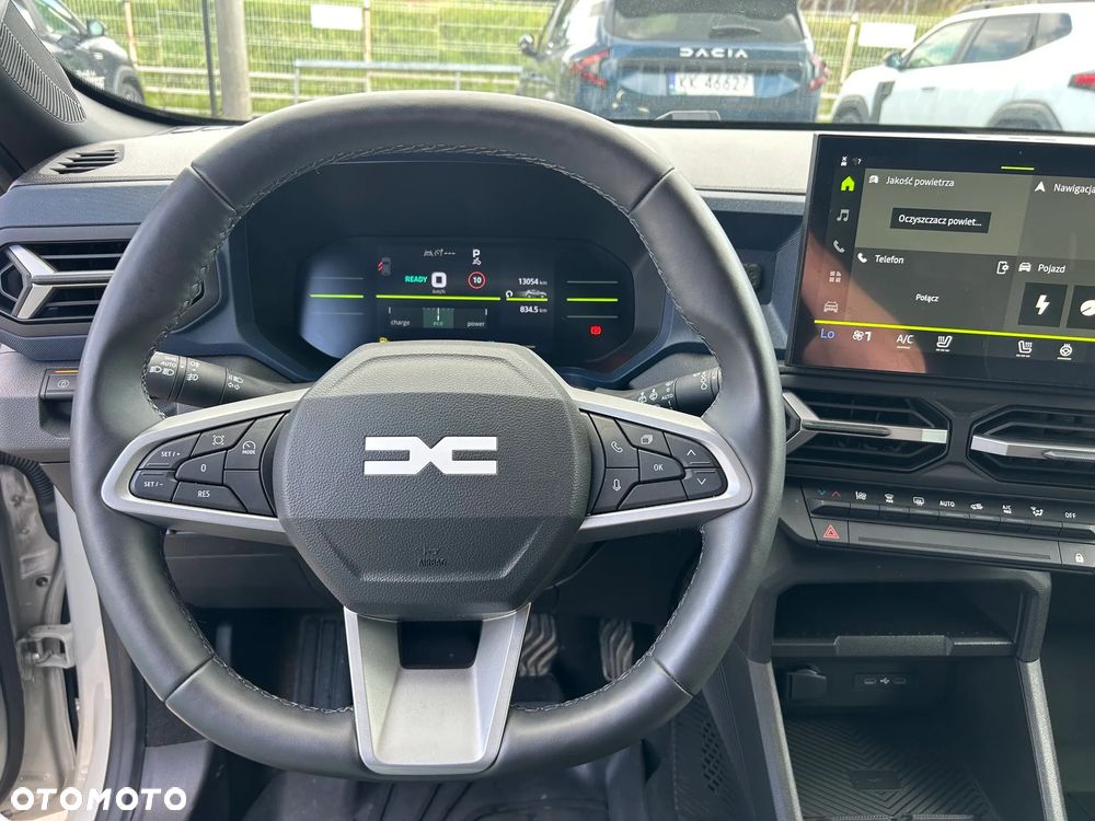 Dacia Duster 1.6 Full Hybrid 140 Journey MMT - 10