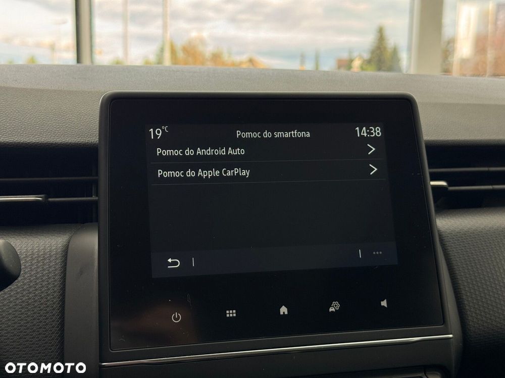 Renault Clio 1.0 TCe Equilibre - 29