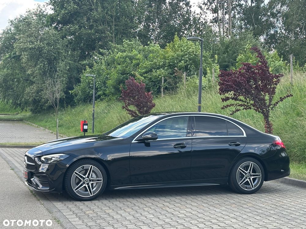 Mercedes-Benz Klasa C 180 9G-TRONIC AMG Line - 6