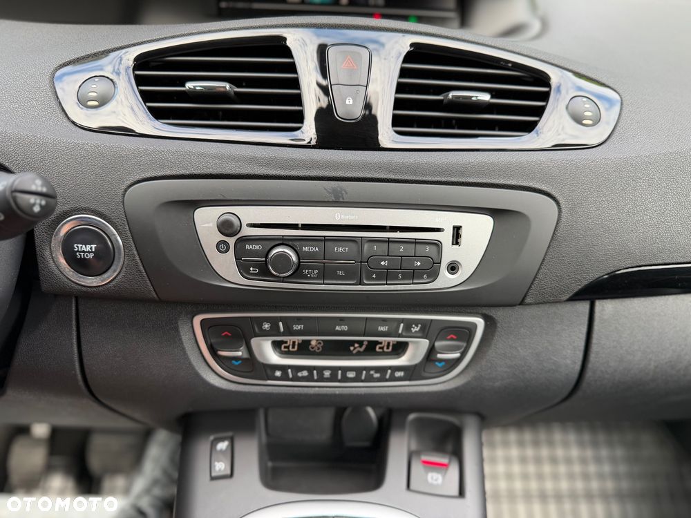 Renault Scenic ENERGY TCe 130 INTENS - 27
