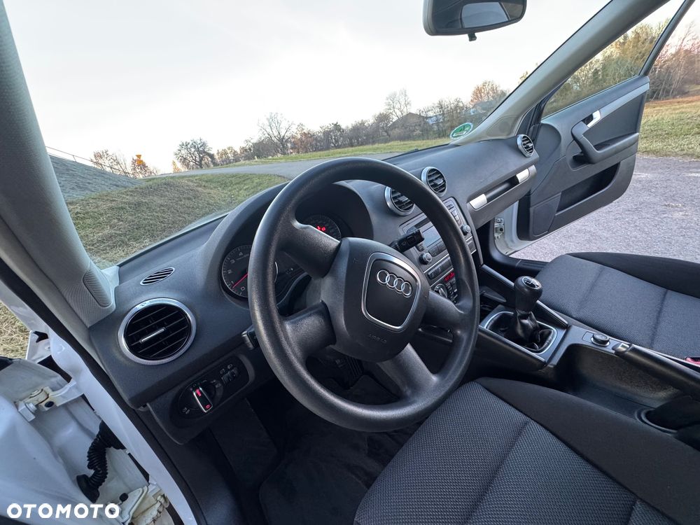 Audi A3 Limousine - 18