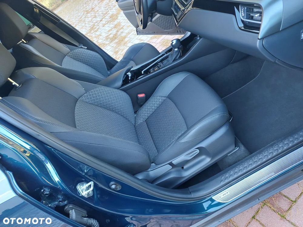 Toyota C-HR - 24