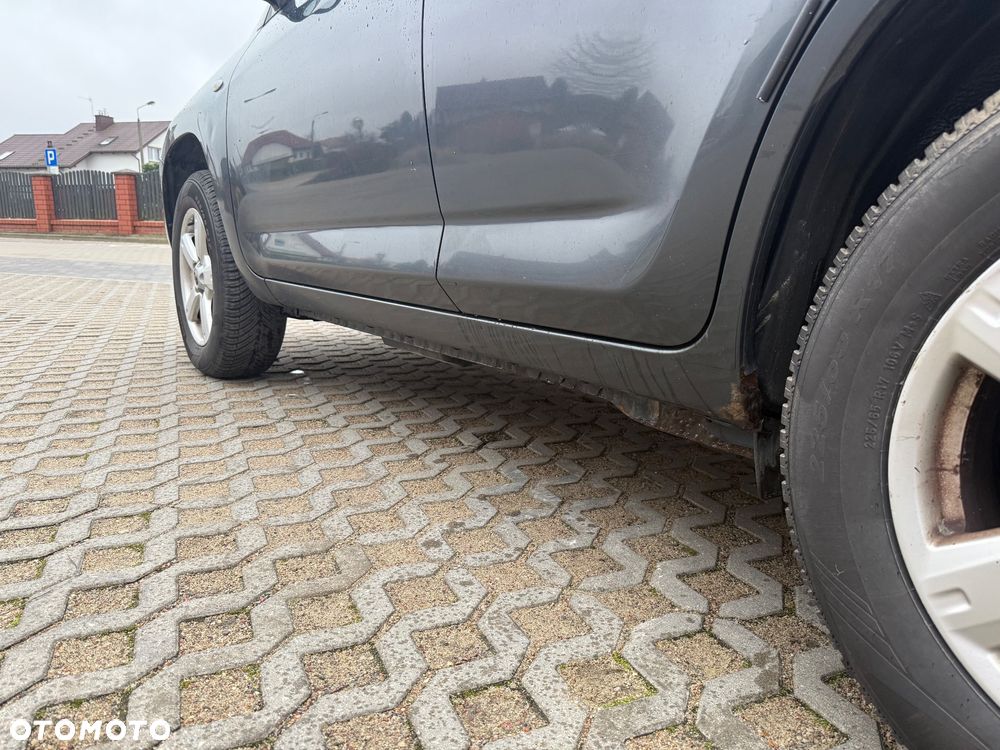 Toyota RAV4 2.0 VVT-i Sol - 9