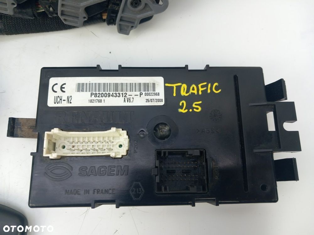 sterownik moduł uch-n2 komputer zestaw renault trafic ii vivaro a lift 2.5 dci 0281013364 - 3