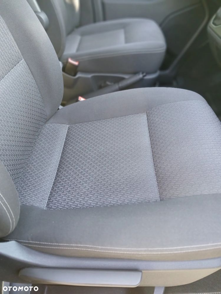 Volkswagen Multivan 2.0 TDI L1 Comfortline DSG - 15