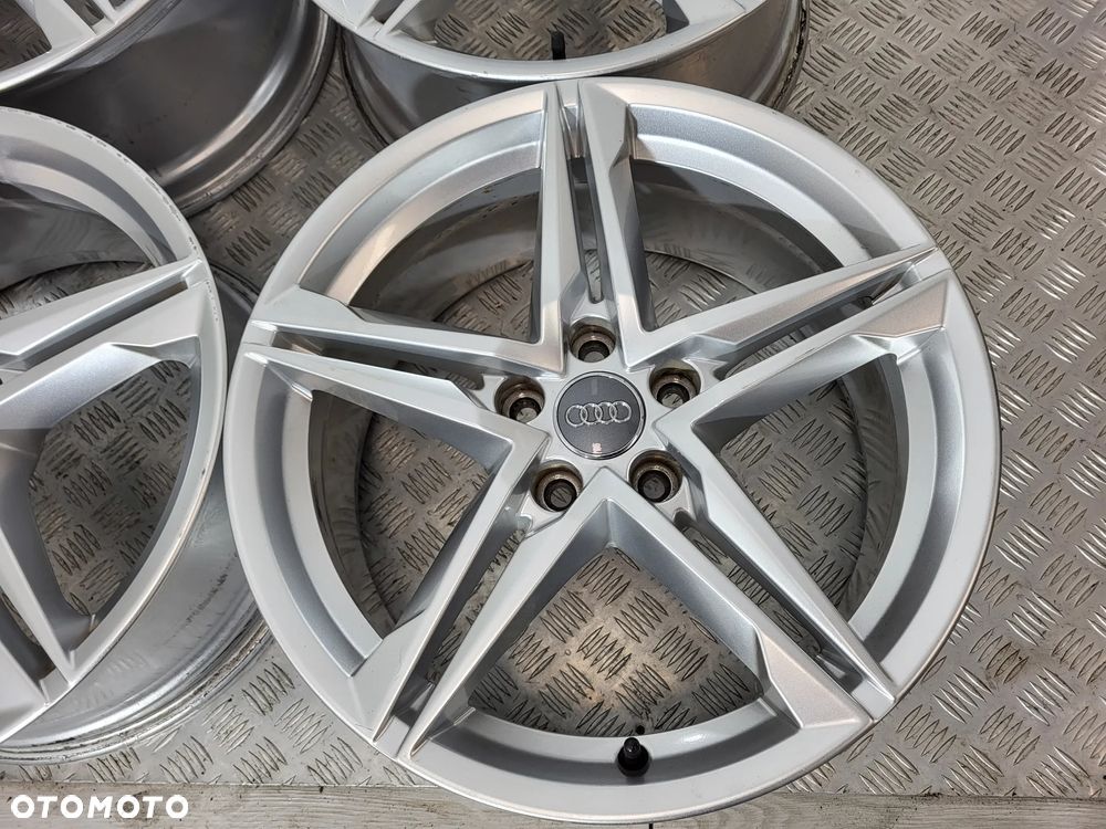 Audi A4 B9 Felgi Aluminiowe 18 5X112 - 2