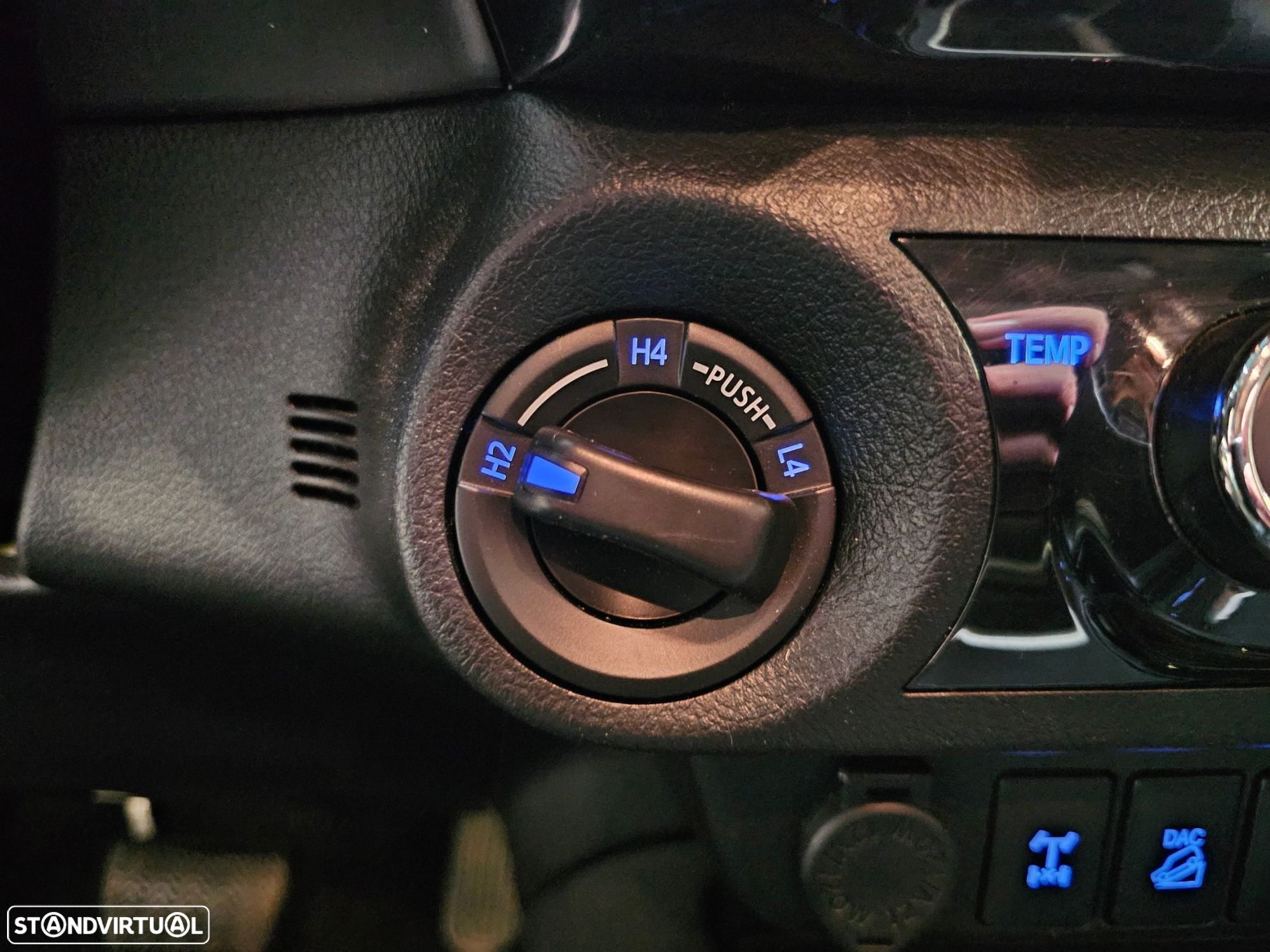 Toyota Hilux 4x4 Cabine Dupla Auto Executive - 22