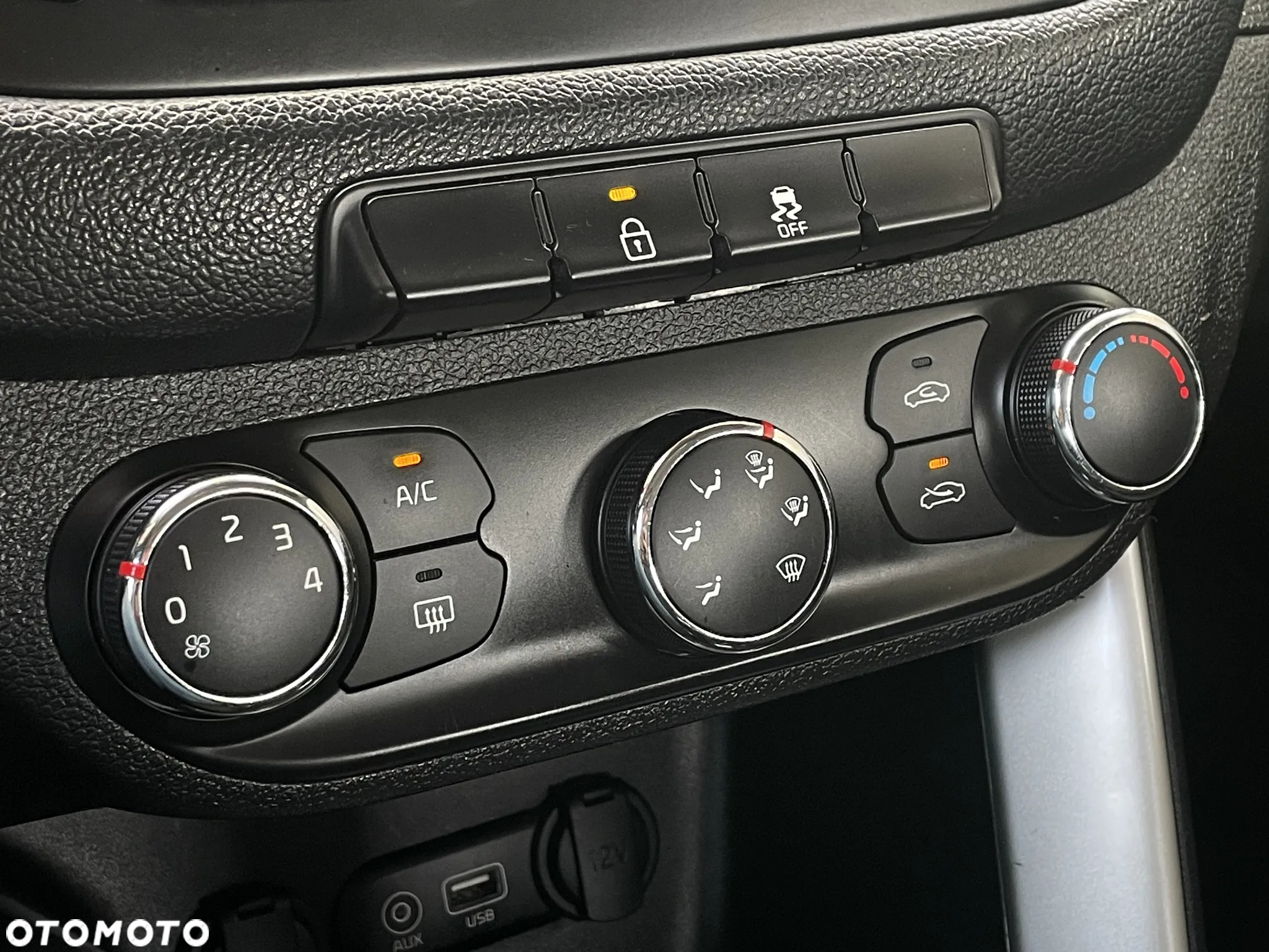 Kia Ceed 1.4 CVVT Attract Plus - 31