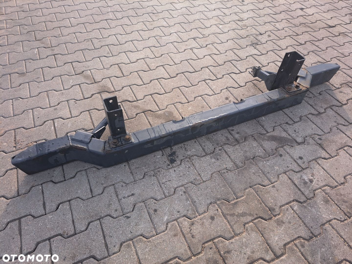 BELKA ZDERZAKA WZMOCNIENIE VOLVO FL 6 00-06 19.5 - 1