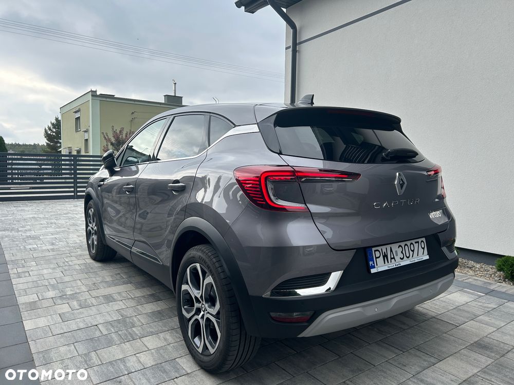 Renault Captur - 16
