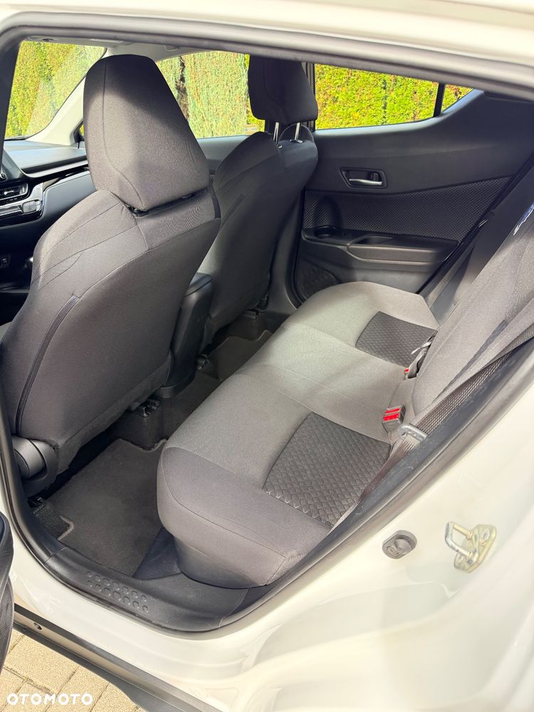 Toyota C-HR - 23