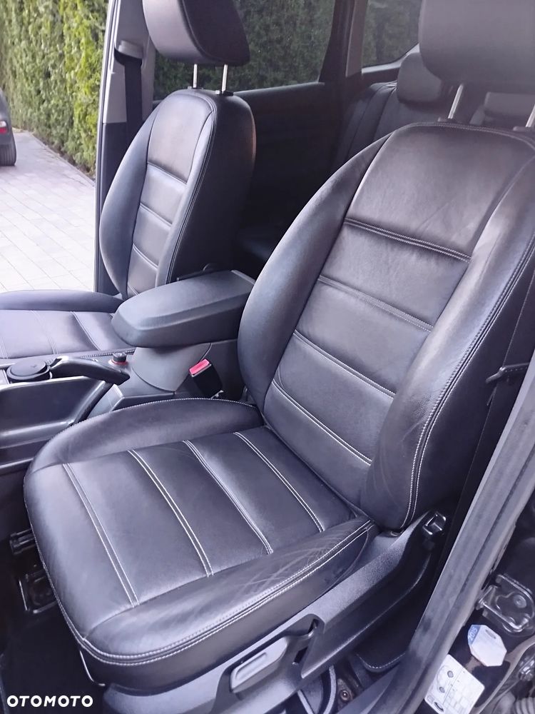 Ford Kuga 2.0 TDCi 4x4 Titanium - 26
