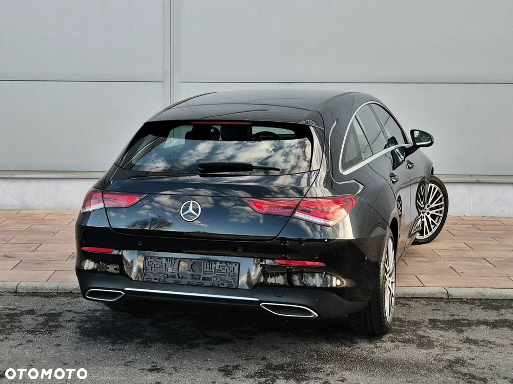 Mercedes-Benz CLA 200 7G-DCT Progressive - 13