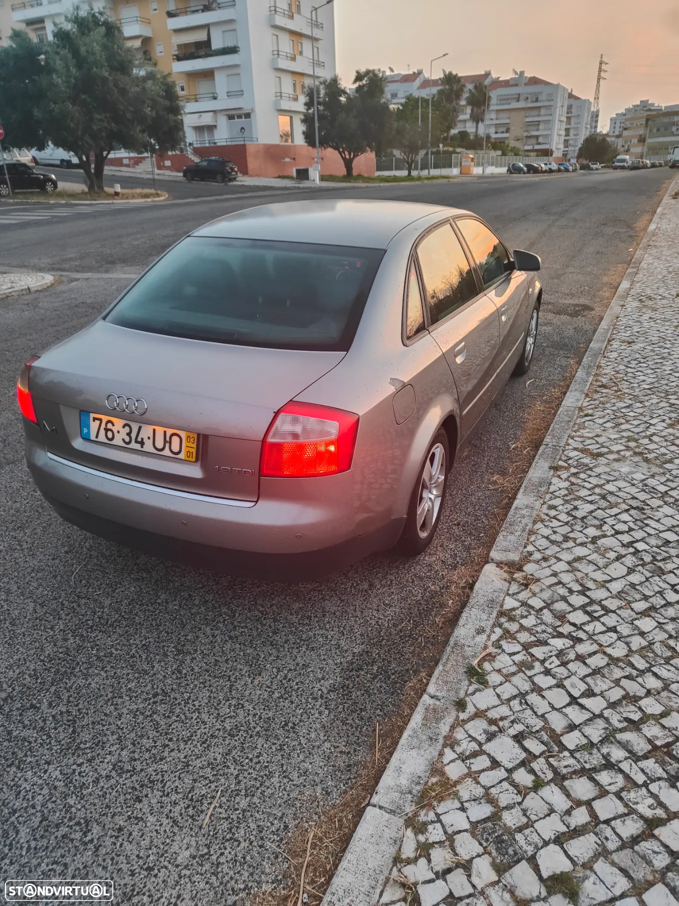 Audi A4 1.9 TDI m5 Sport - 4