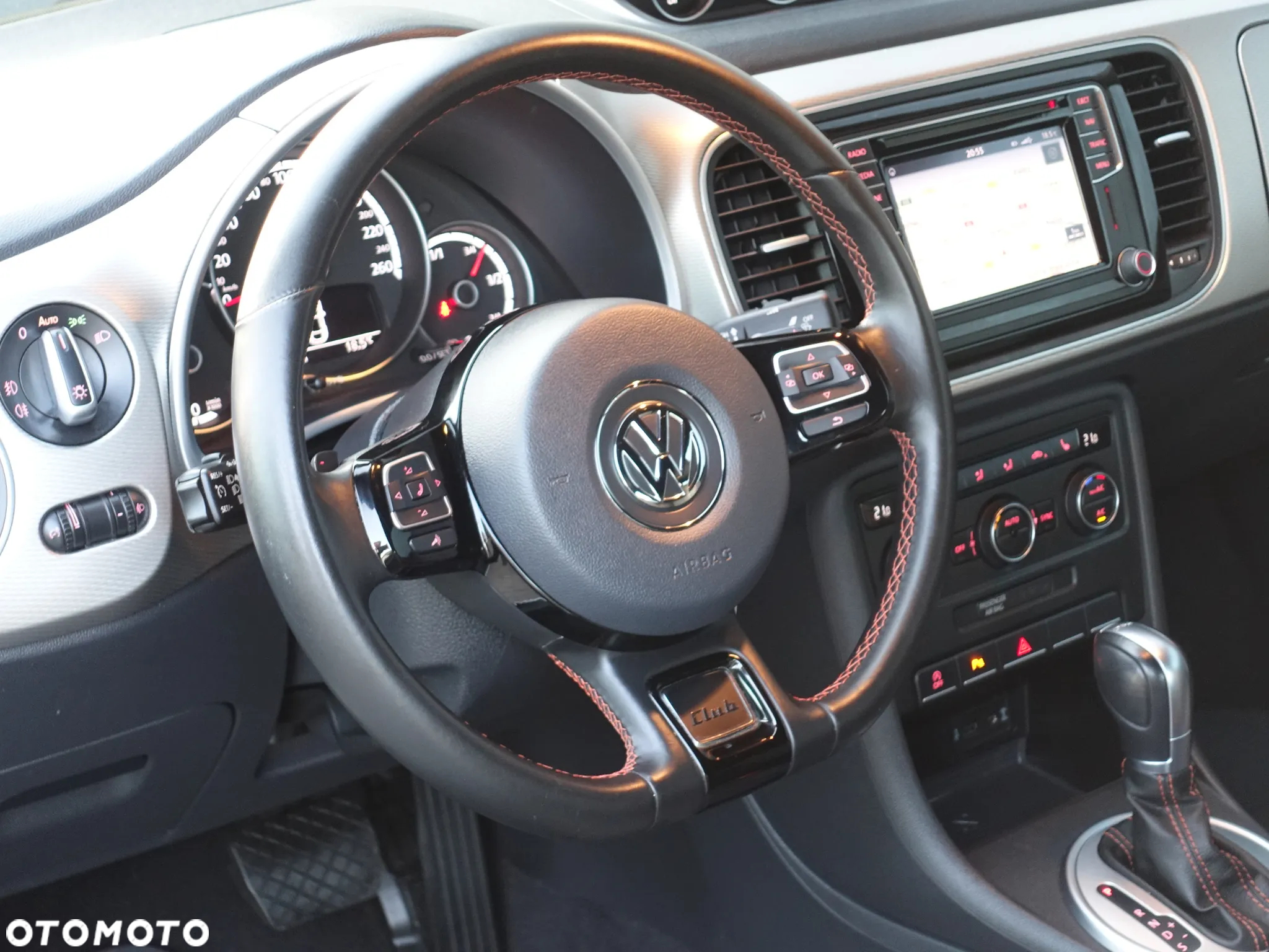 Volkswagen Beetle The Cabriolet 1.4 TSI DSG (BlueMotion Tech) R-Line - 16