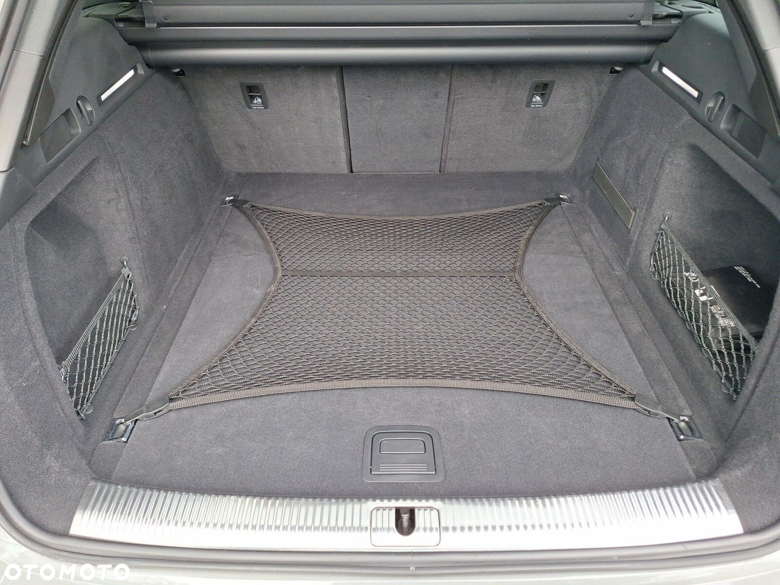 Audi A4 - 24