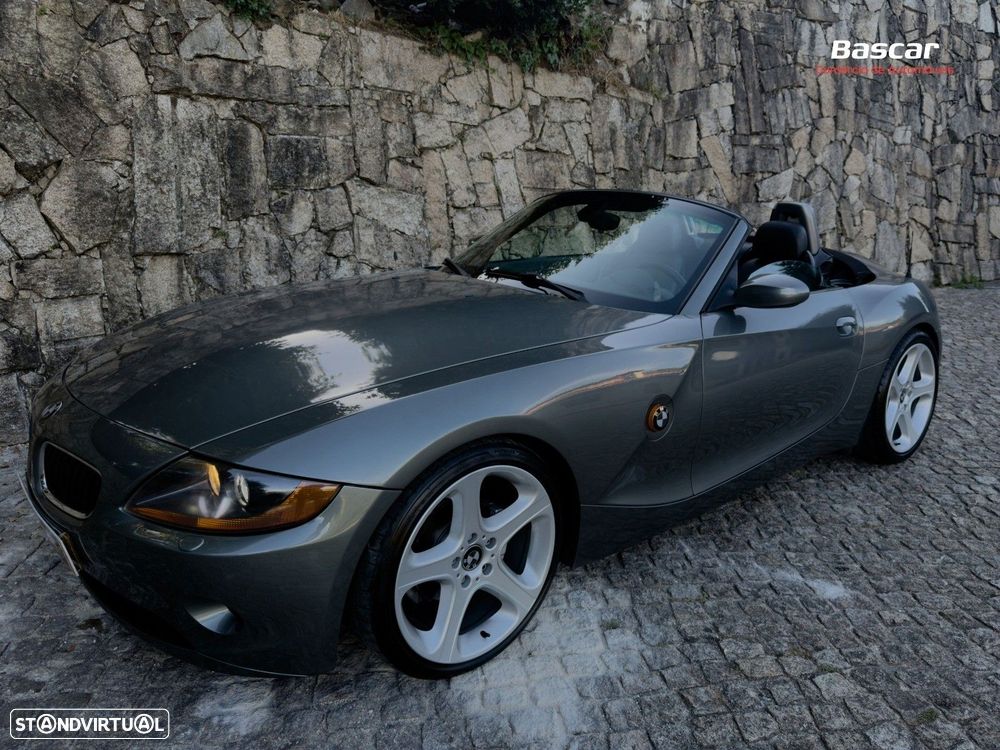 BMW Z4 2.5i - 11