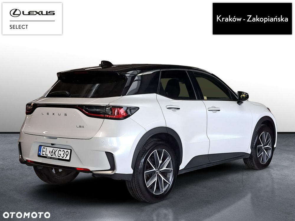 Lexus LBX 1.5 Hybrid Emotion - 10