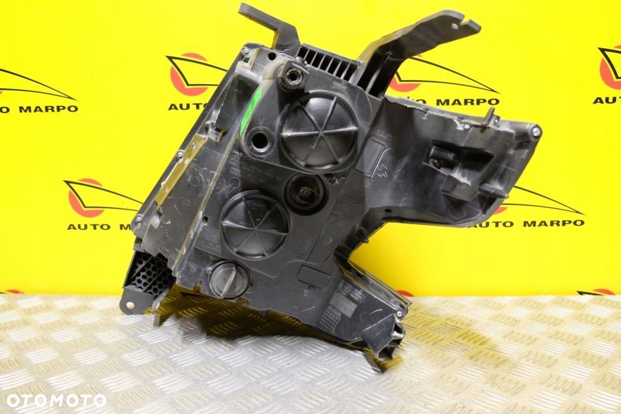 CHEVROLET TAHOE SUBURBAN 2015- REFLEKTOR LAMPA ZWYKŁA SOCZEWKOWA R USA - 11