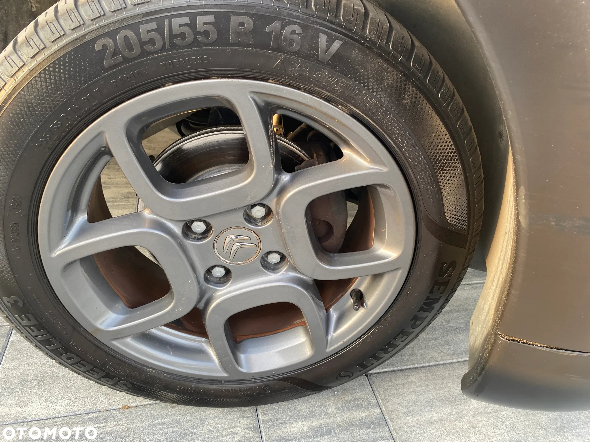 Citroën C4 Cactus 1.2 PureTech Shine Edition S&S - 16