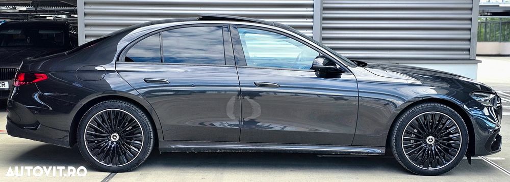 Mercedes-Benz E 300 9G-TRONIC AMG Line - 19