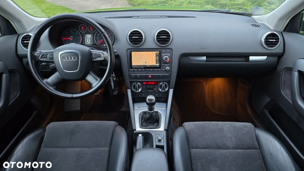 Audi A3 Sportback - 13