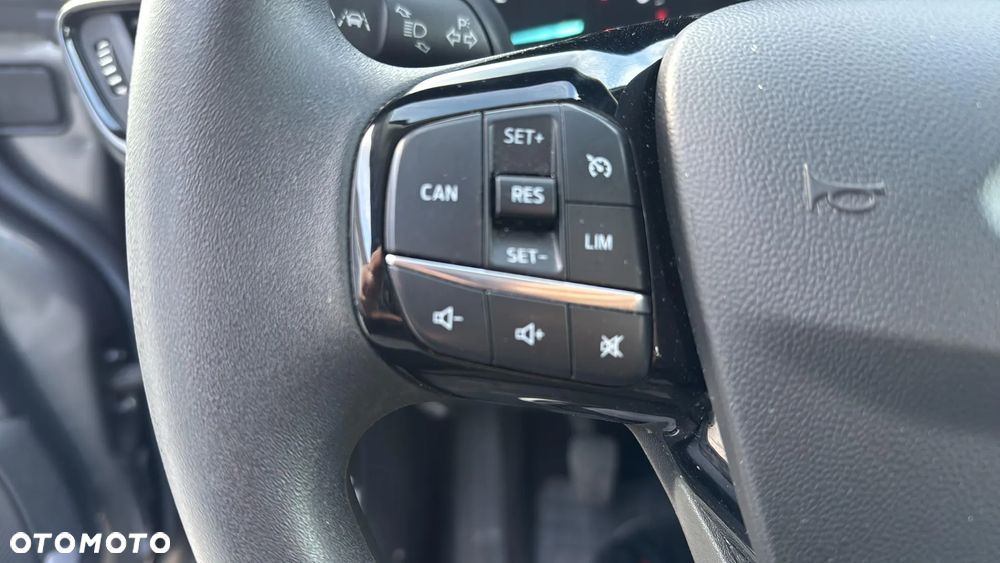 Ford Fiesta 1.1 Trend ASS - 11