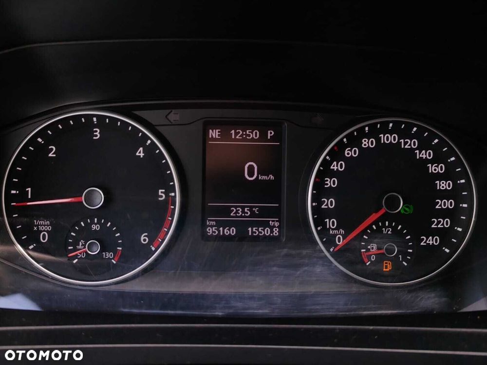 Volkswagen Transporter T6 BiTDI L1H2 4Motion DSG - 19